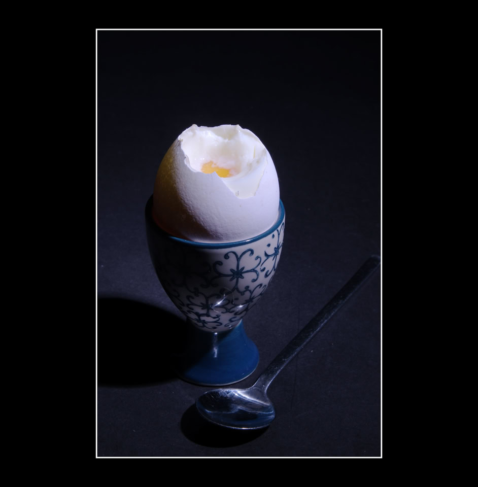 organic egg - чашка яєць