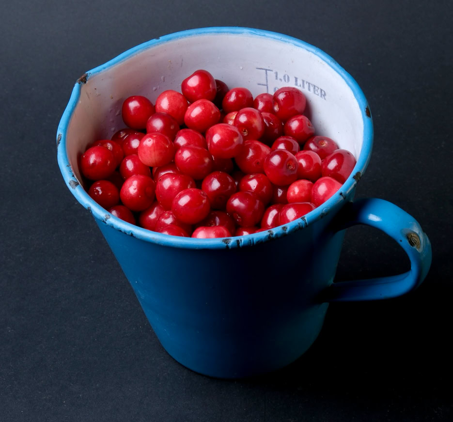 Cherries - Вишні